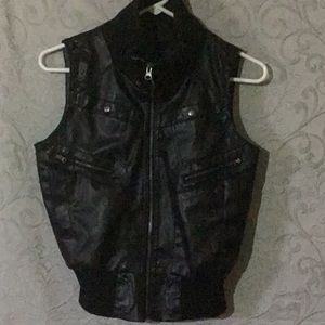 Black Bomber Vest zip up Front